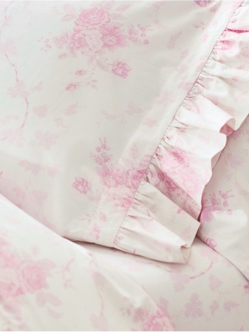 LoveShackFancy (2) Pink and White La Vie en Rose Floral Ruffle KING Pillowcases - Picture 6 of 11